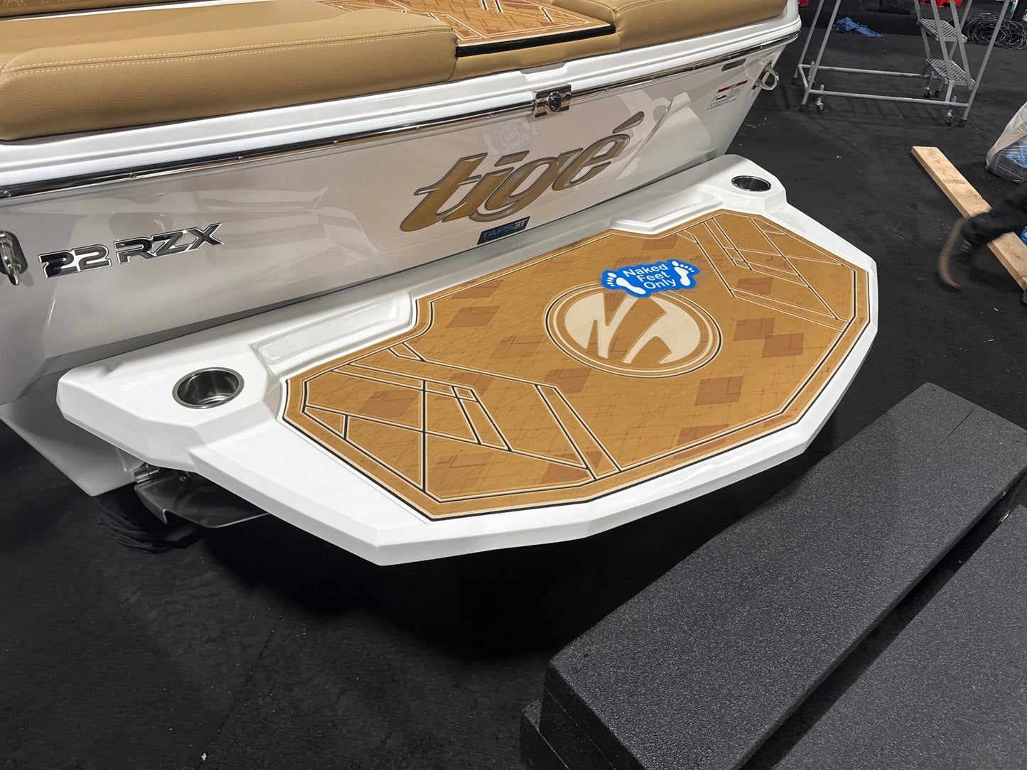 Tige Ultra Cup Holder Swim Platform Cover - BoardCo