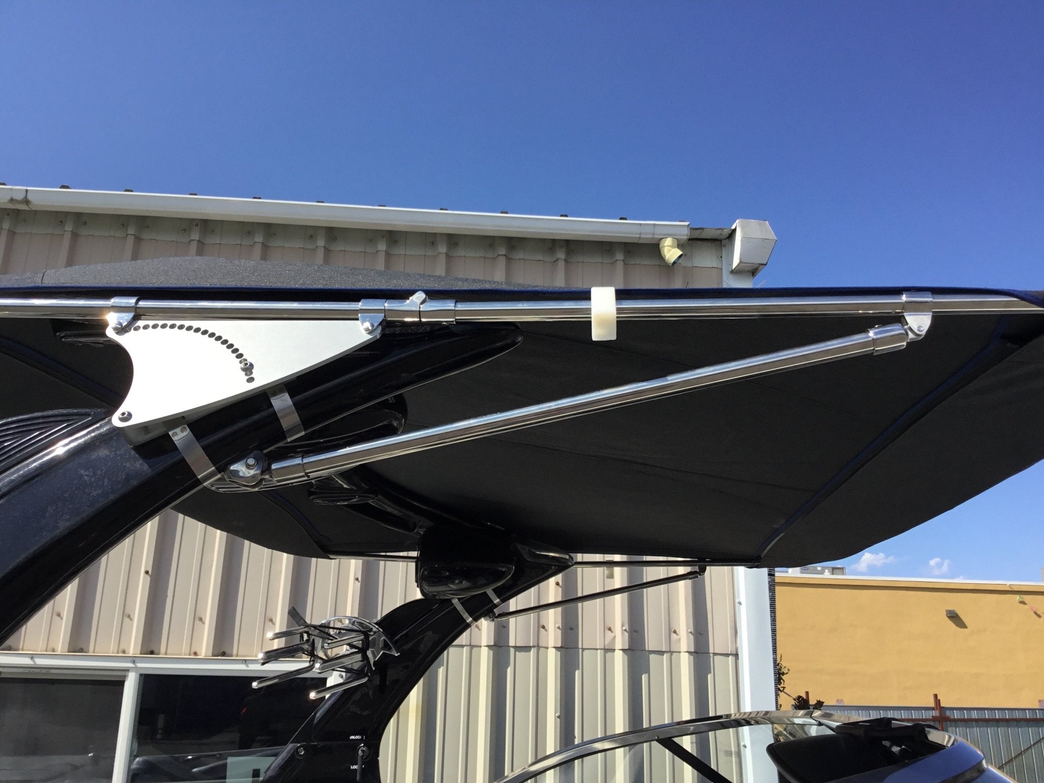 Tige with Alpha Z Tower Folding Canopy Top – BoardCo