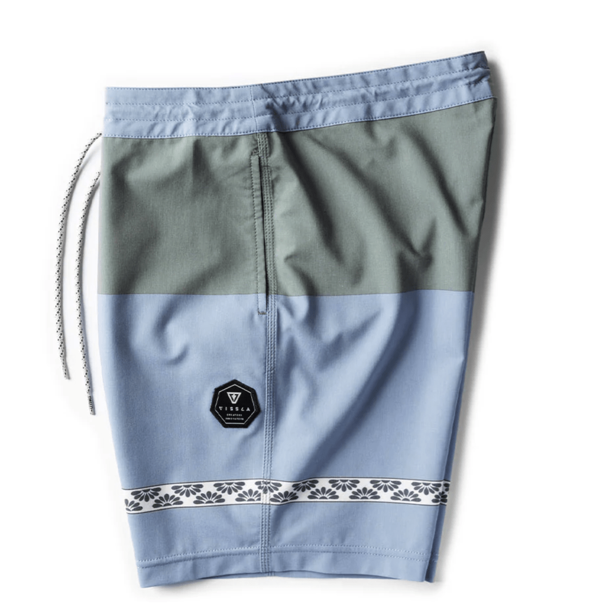 Vissla Four Doors 17.5" Boardshort in Slate - BoardCo