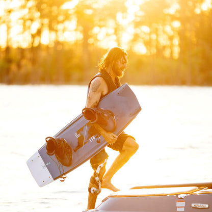 Ronix RXT Blackout Wakeboard 2022
