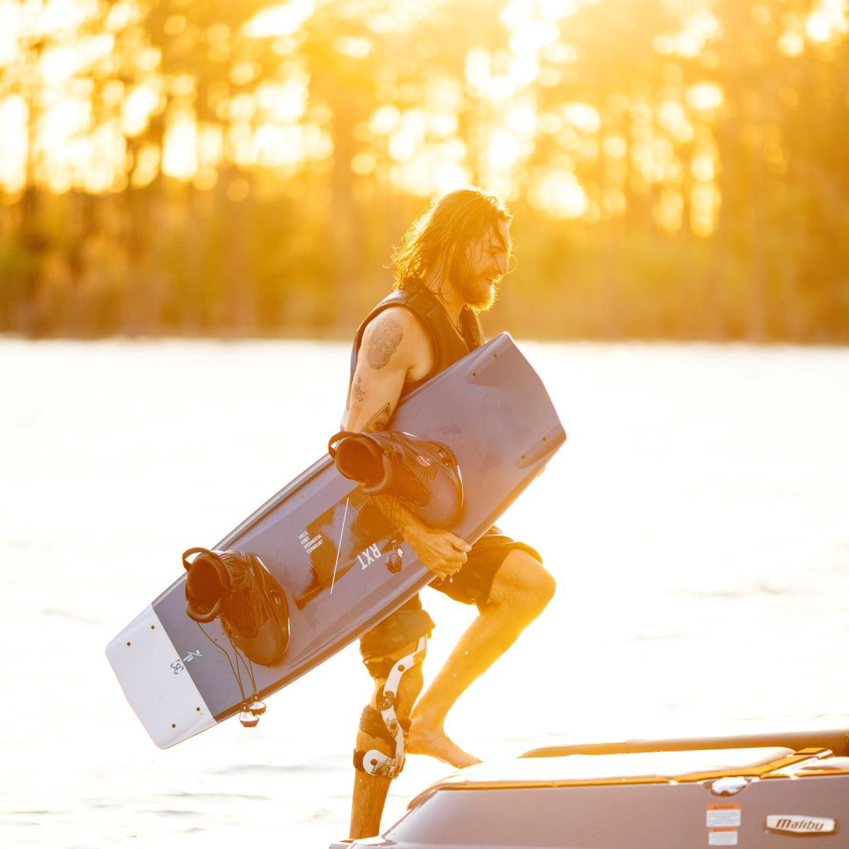 Ronix RXT Blackout Wakeboard 2022