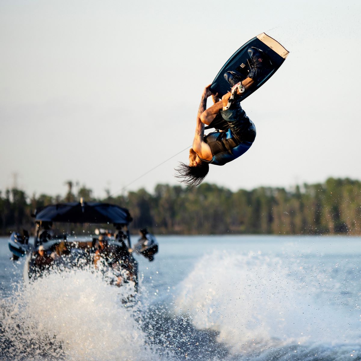Ronix RXT Blackout Wakeboard 2022