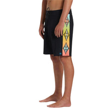 Billabong D Bah Airlite 19" Boardshorts in Black - BoardCo