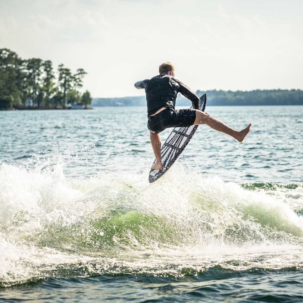 BoardCo Custom Hyperlite Hi-Fi Carbon Wakesurf Board 2022 - BoardCo