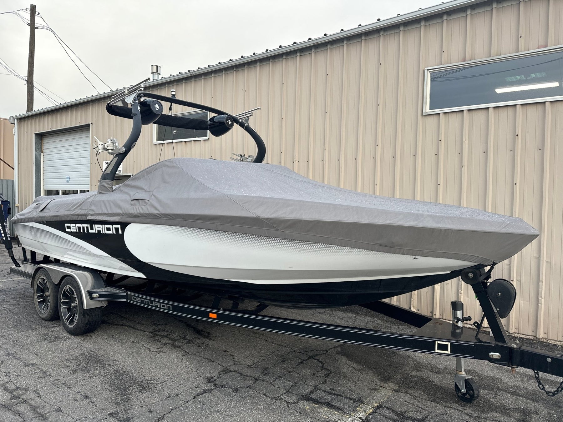 Centurion Enzo SV240 Gladiator Cinch Cover - BoardCo