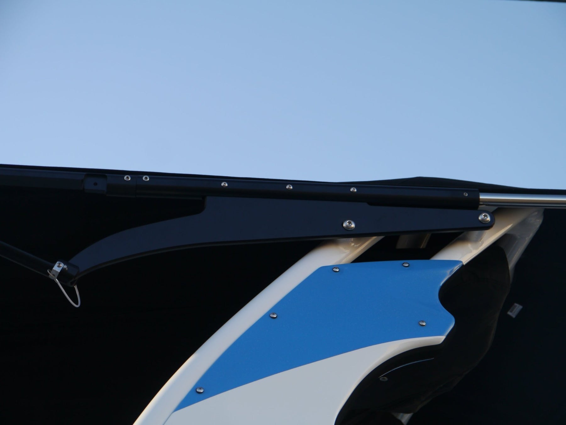 Centurion Maximus XL Folding Canopy Top - BoardCo
