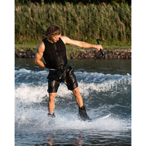 Follow RD Comp Wake Vest in Black