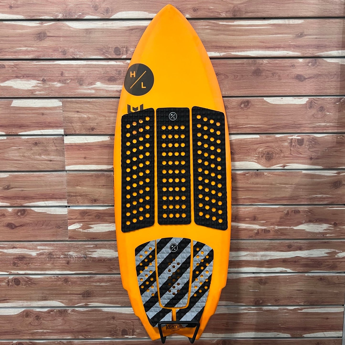 Hyperlite Accelerator Wakesurf Board 2022 DEMO - BoardCo