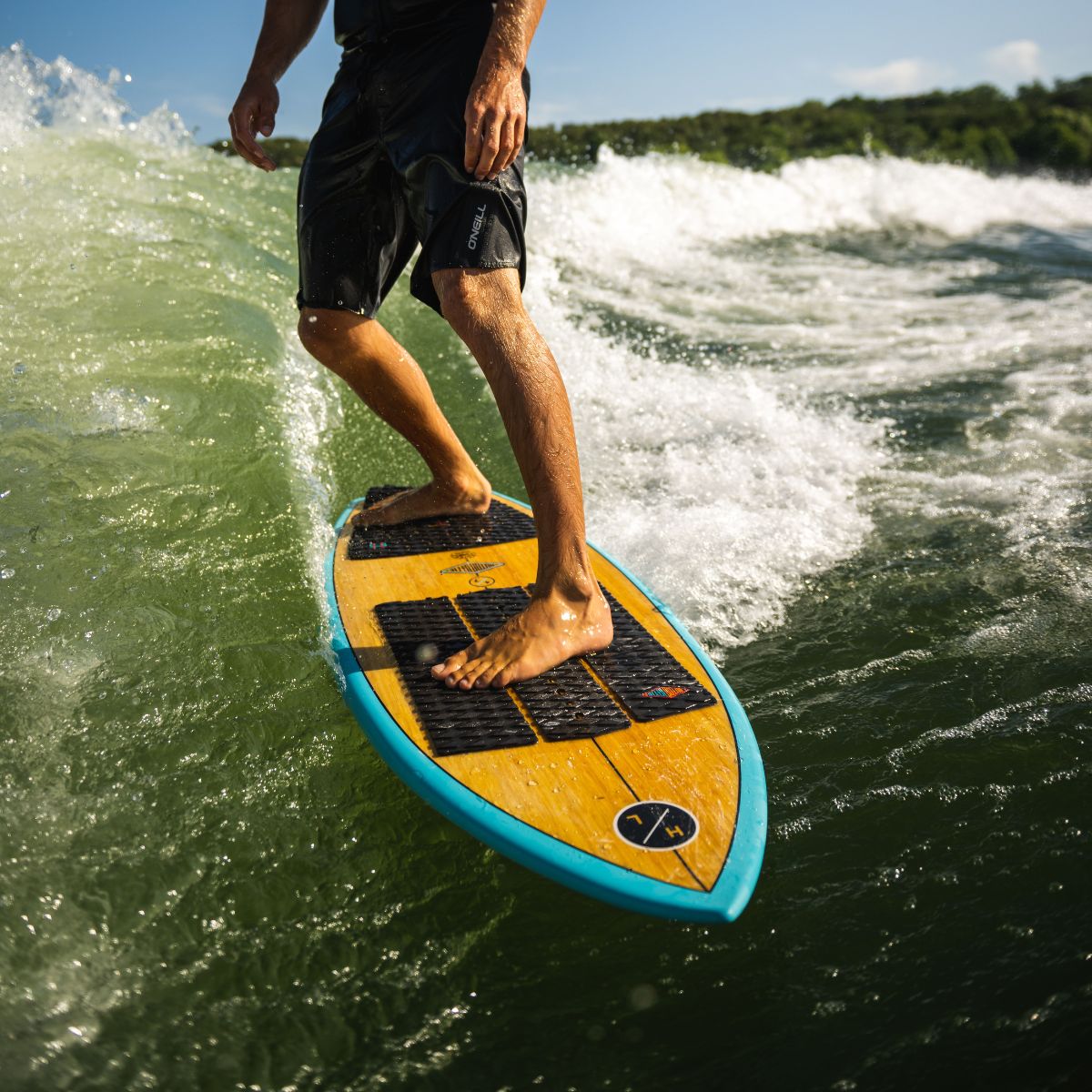 Hyperlite Automatic Wakesurf Board 2024 - BoardCo