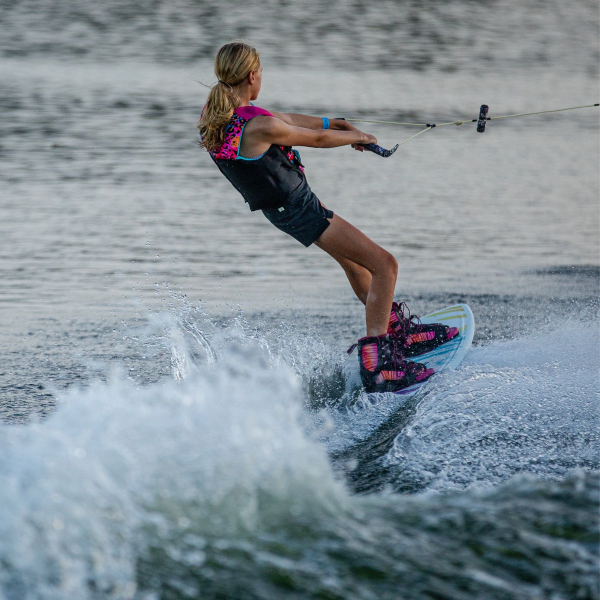 Hyperlite Divine Wakeboard 2024 - BoardCo