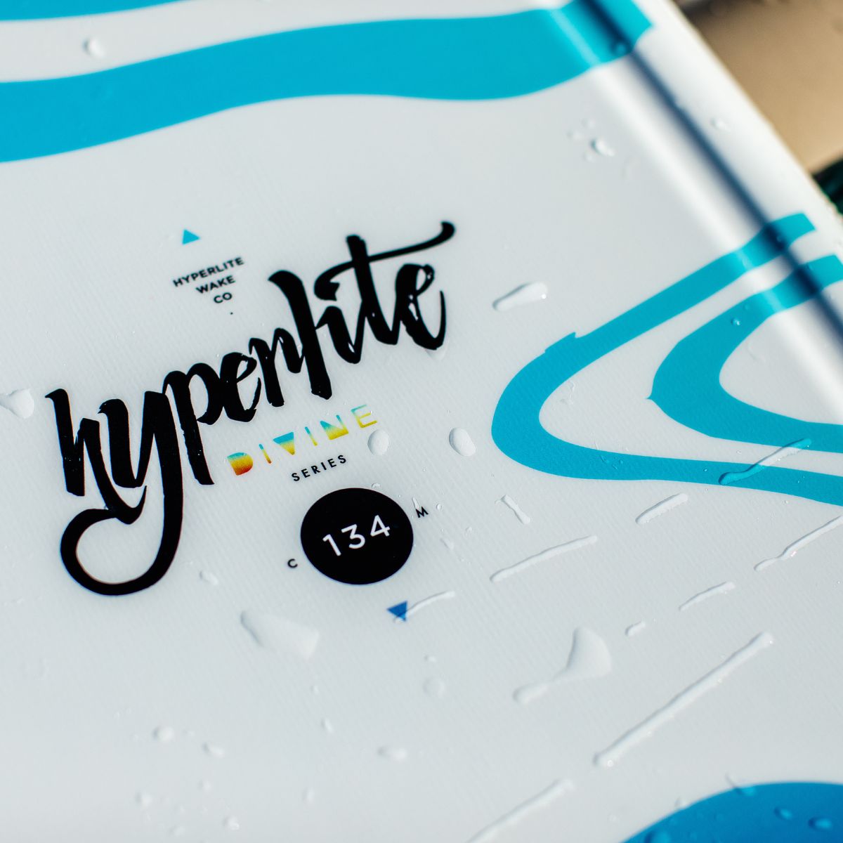 Hyperlite Divine Wakeboard 2024 - BoardCo