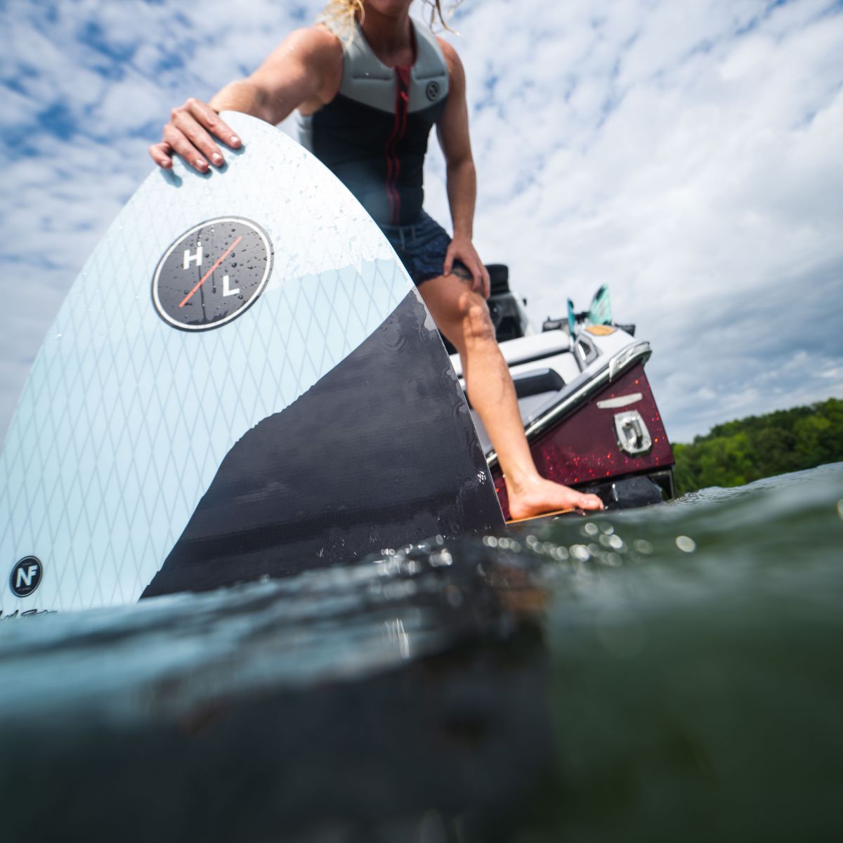 Hyperlite Hi-Fi Wakesurf Board 2024 - BoardCo