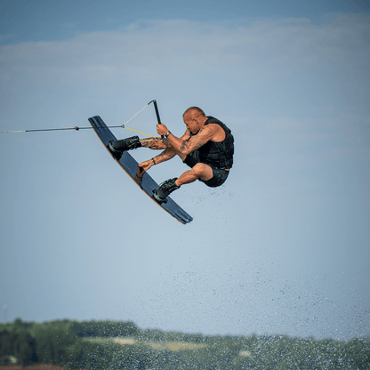 Hyperlite Rusty Pro w/Session Wakeboard Package 2023 - BoardCo