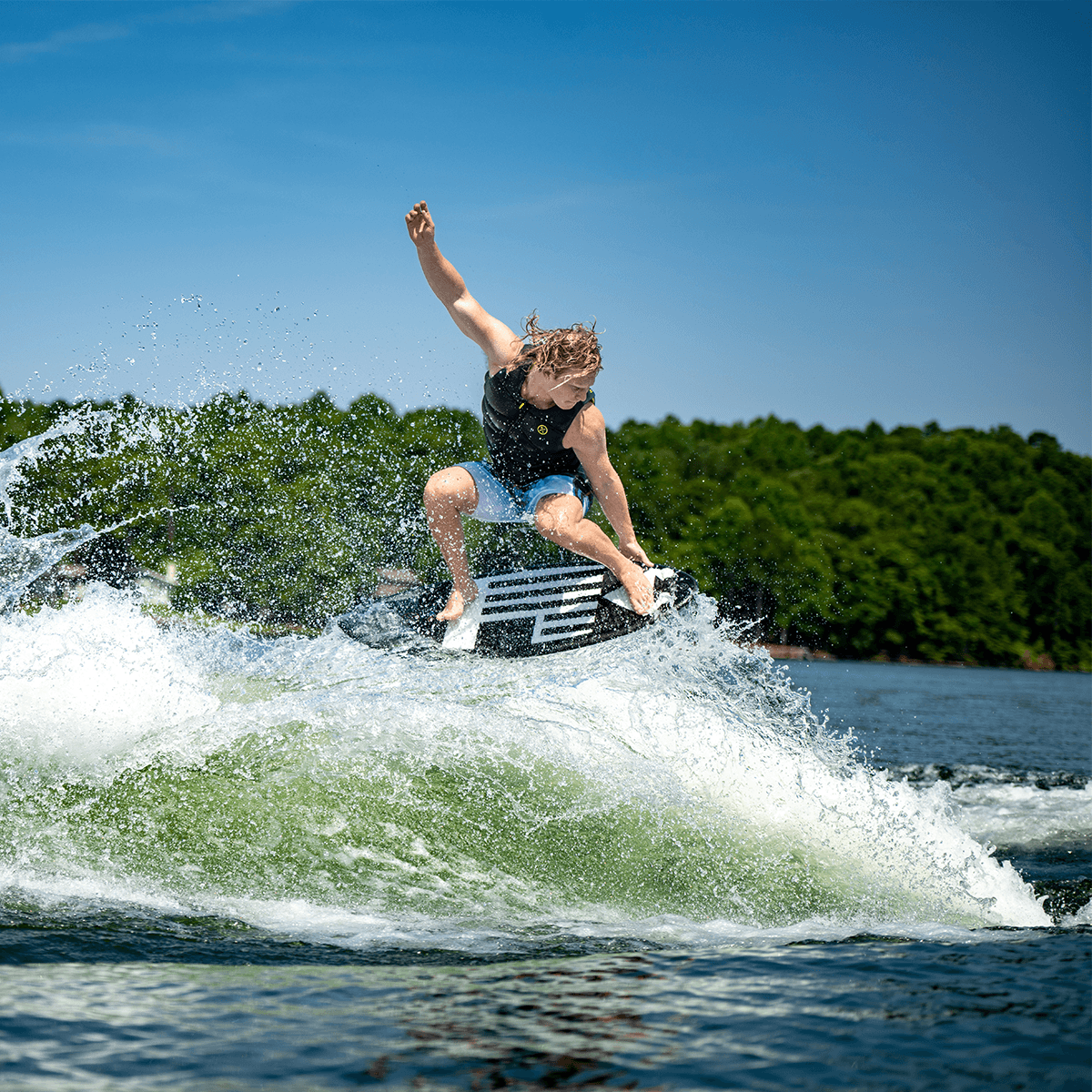 Hyperlite Transistor Wakesurf Board 2023 - BoardCo