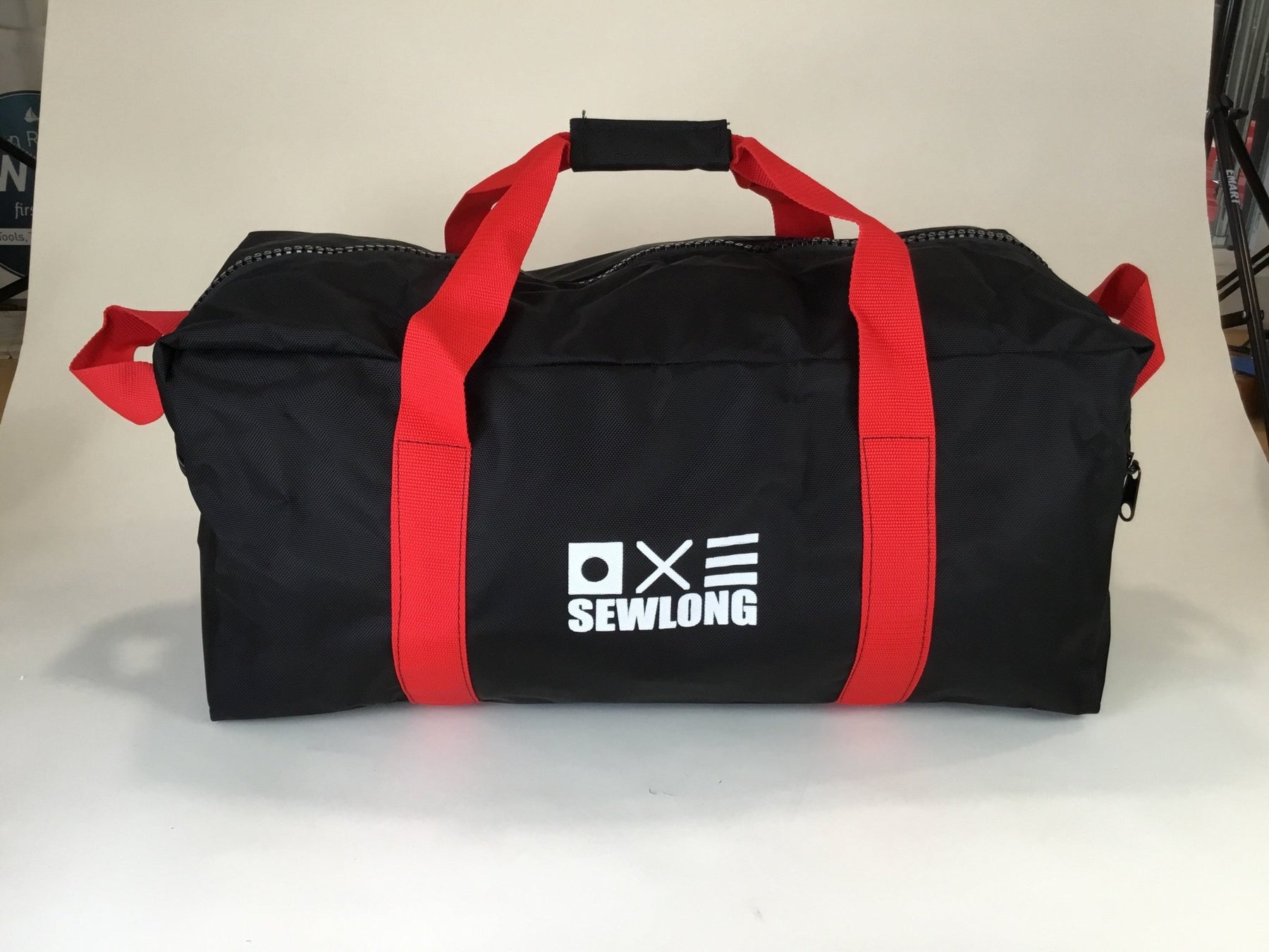 ◎IROCO◎ logo duffle bag_navy Navy Blue Duffle with Coast Guard Logo | Military Luggage