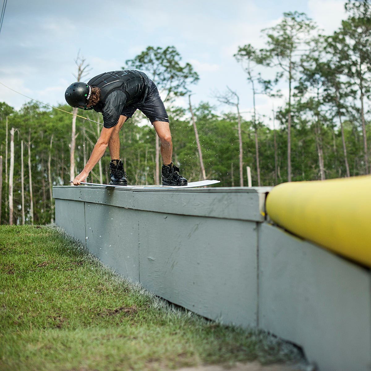 Liquid Force 4D Flex Wakeboard Bindings 2018 - BoardCo