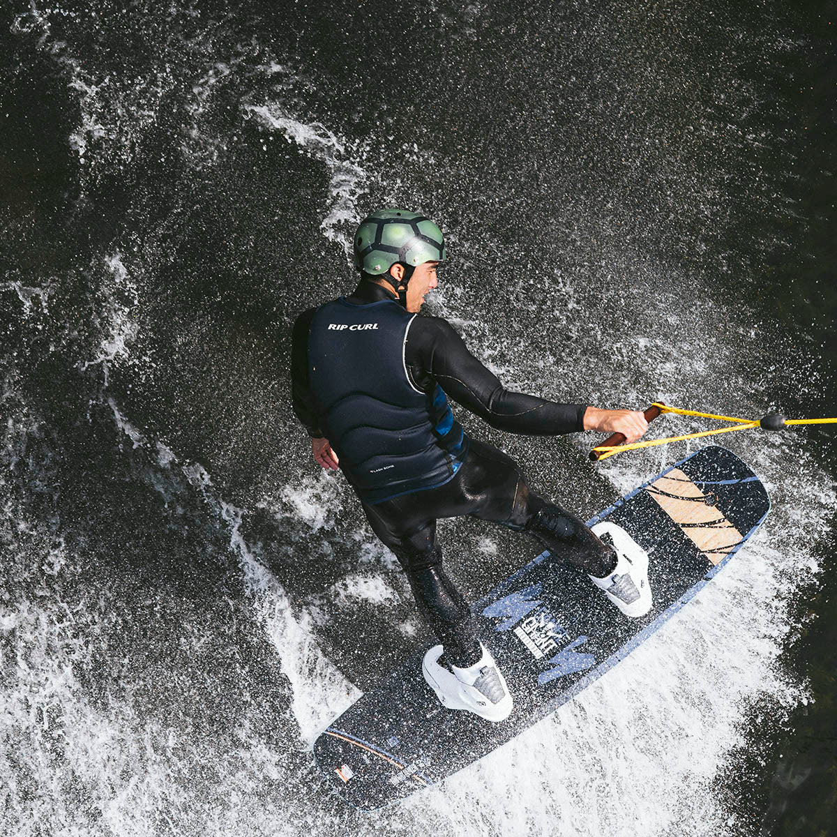 Liquid Force 4D Tao Wakeboard Bindings 2019 - BoardCo