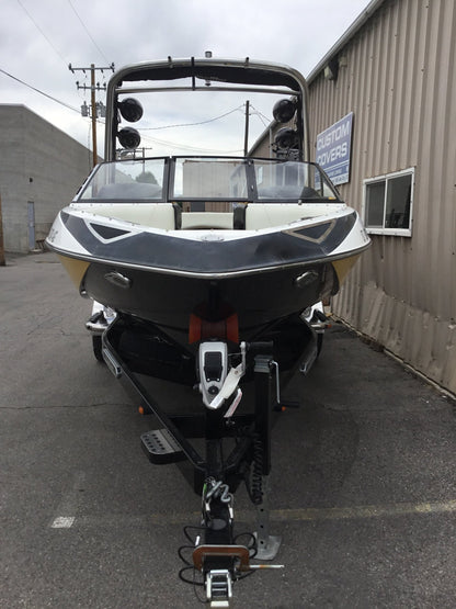 Malibu 23 LSV Wake Setter Cinch Cover - BoardCo
