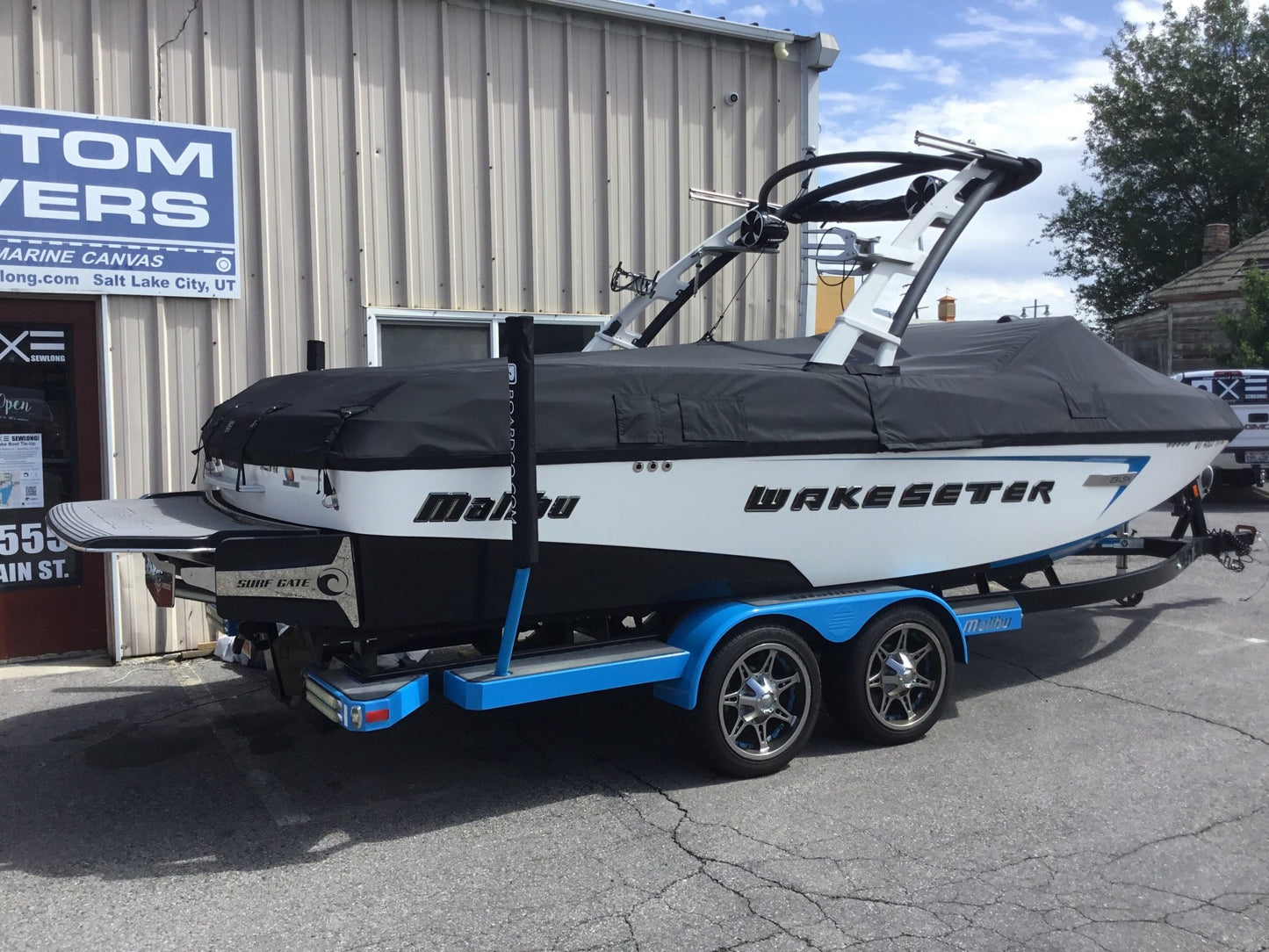 Malibu 23 LSV Wakesetter Cinch Cover - BoardCo