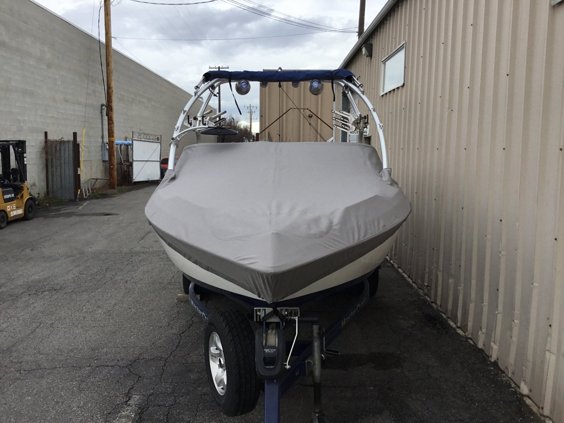 Master Craft X30 with Zero Flex 4 Tower Cinch Cover - BoardCo