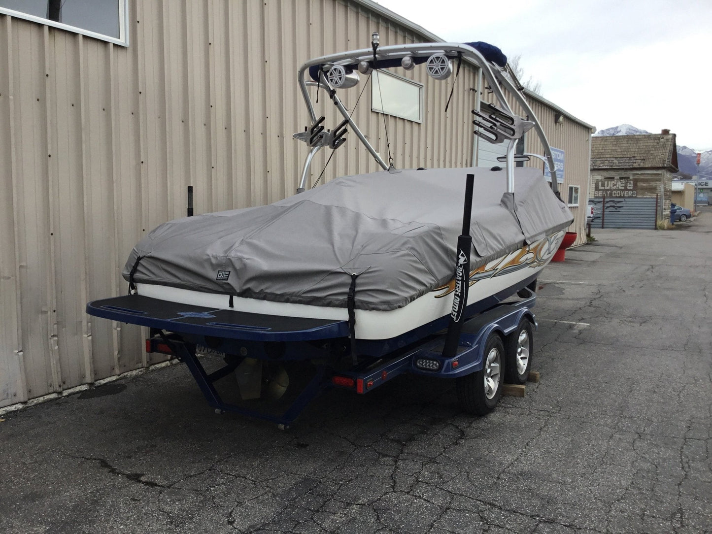Master Craft X30 with Zero Flex 4 Tower Cinch Cover - BoardCo