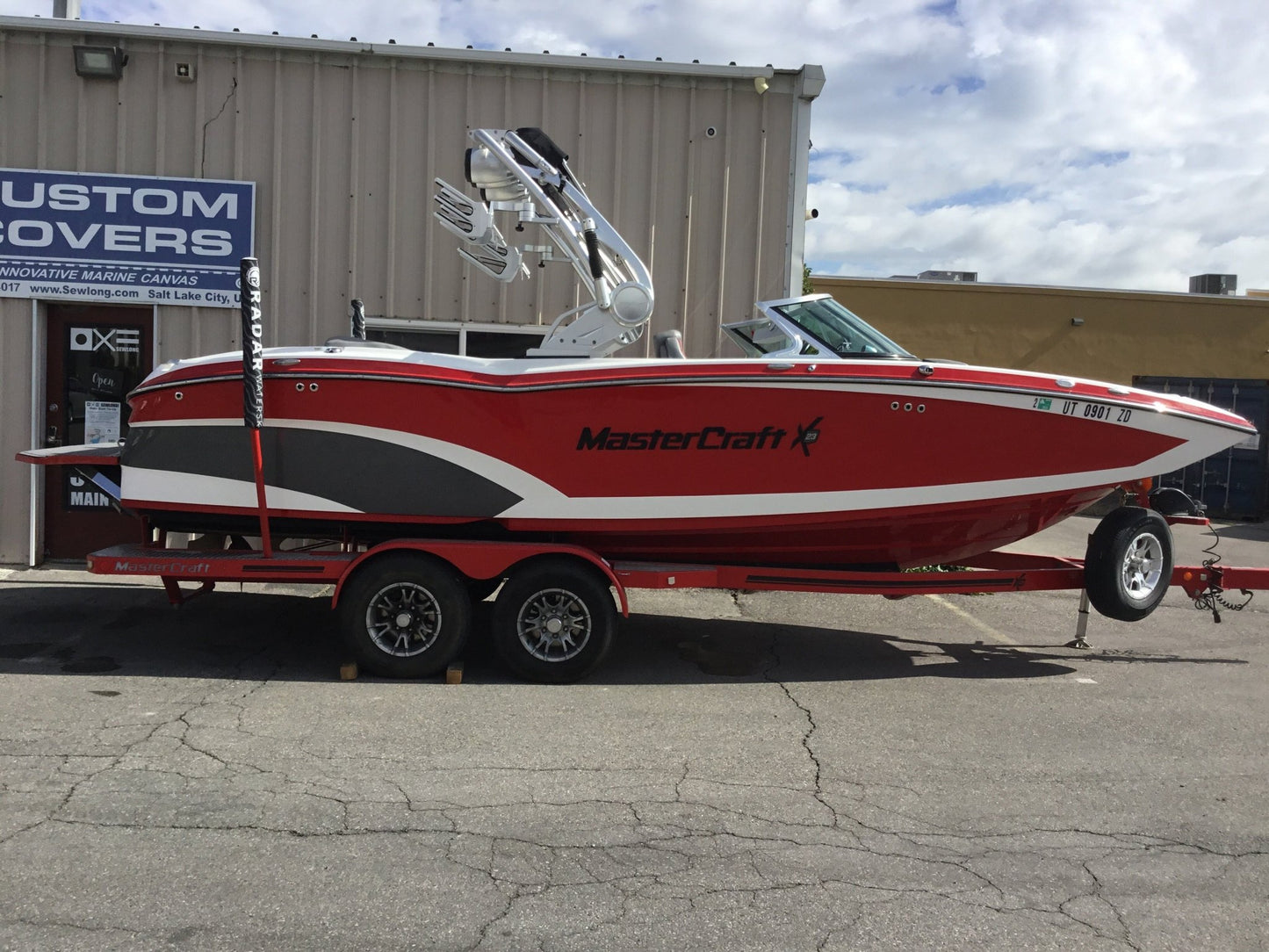 MasterCraft X23 With Factory Bimini Double Up Storage Cover - BoardCo
