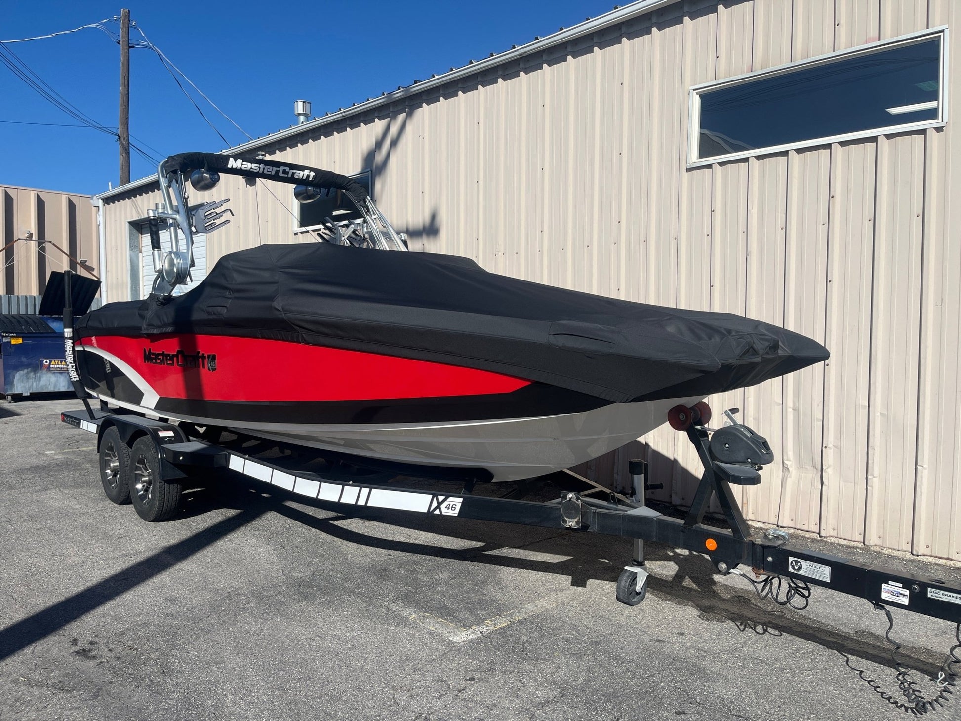 MasterCraft X46 With ZFT4 Tower Cinch Cover - BoardCo
