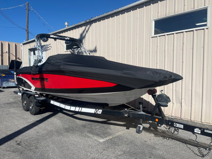 MasterCraft X46 With ZFT4 Tower Cinch Cover - BoardCo