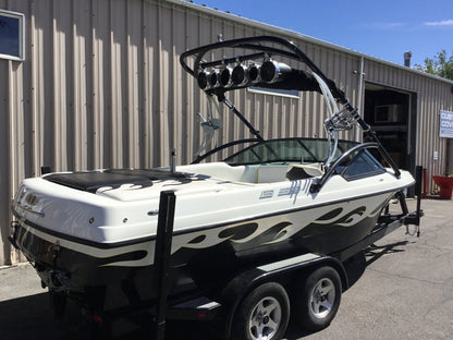 MB B52V 25 with AP 2.0 Tower Cinch Cover - BoardCo