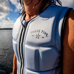 Phase 5 Men's Comp Wake Vest in Light Grey 2024 - BoardCo