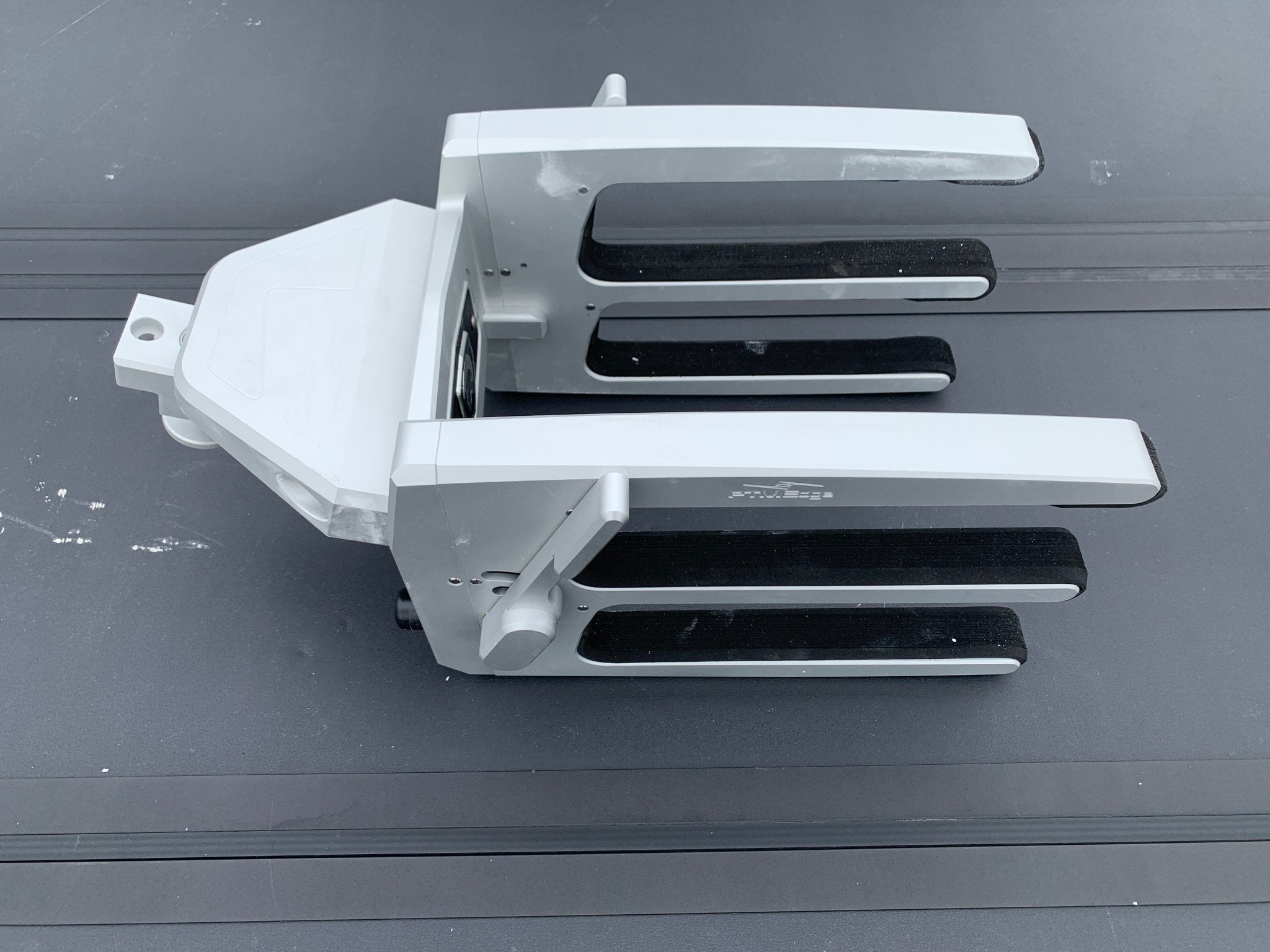 PTM Edge ClampForce Board Rack Cover, 9