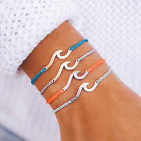 Pura Vida Hammered Wave Gold Bracelet in Light Grey - BoardCo