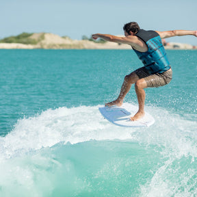 Ronix Flyweight Bat Tail Wakesurf Board 2021 - BoardCo