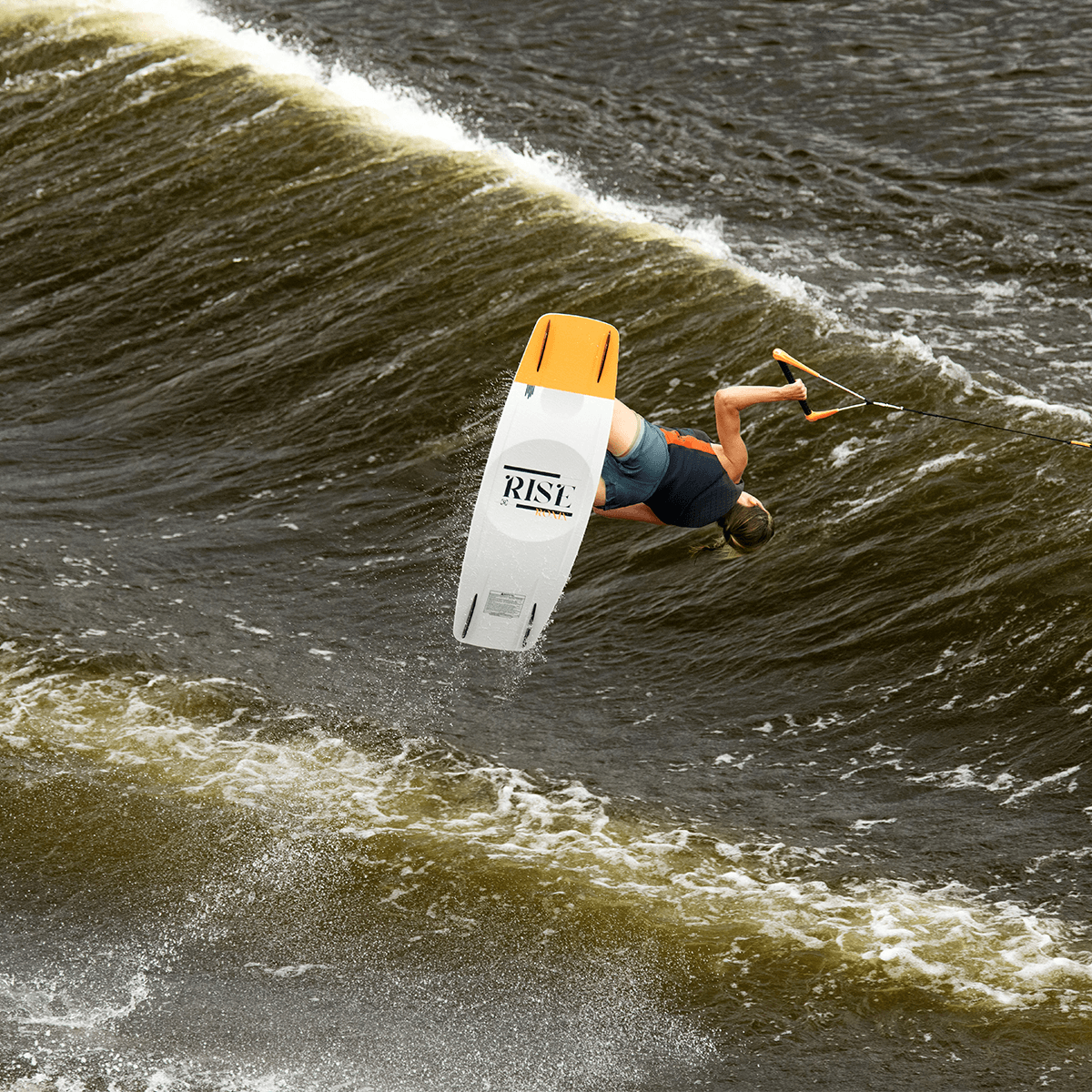 Ronix Rise Air Core 3 Women's Wakeboard 2023 - BoardCo