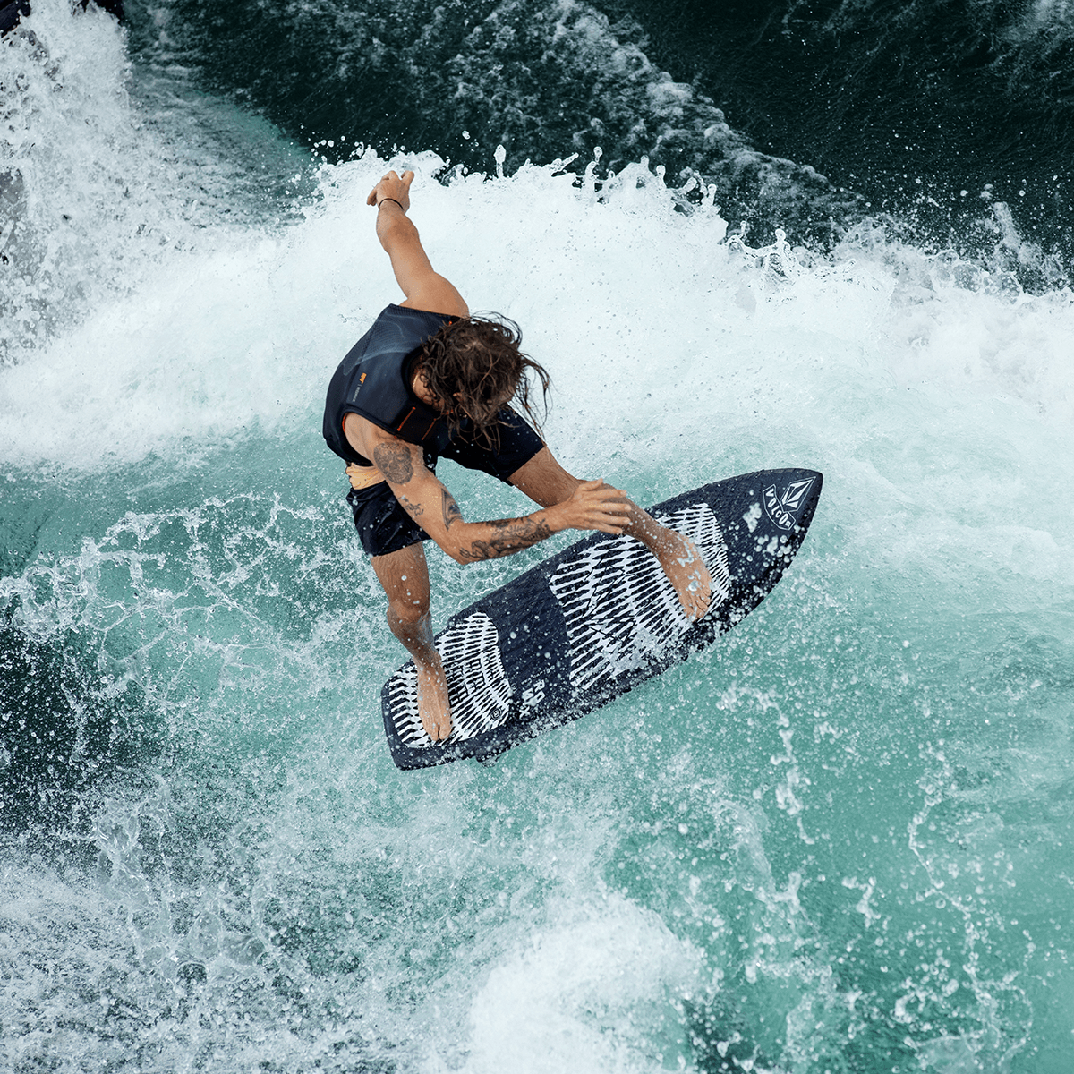 Ronix Volcom Sea Captain Wakesurf Board | BoardCo – BoardCo Ronix Volcom Sea Captain Wakesurf Board | BoardCo – BoardCo