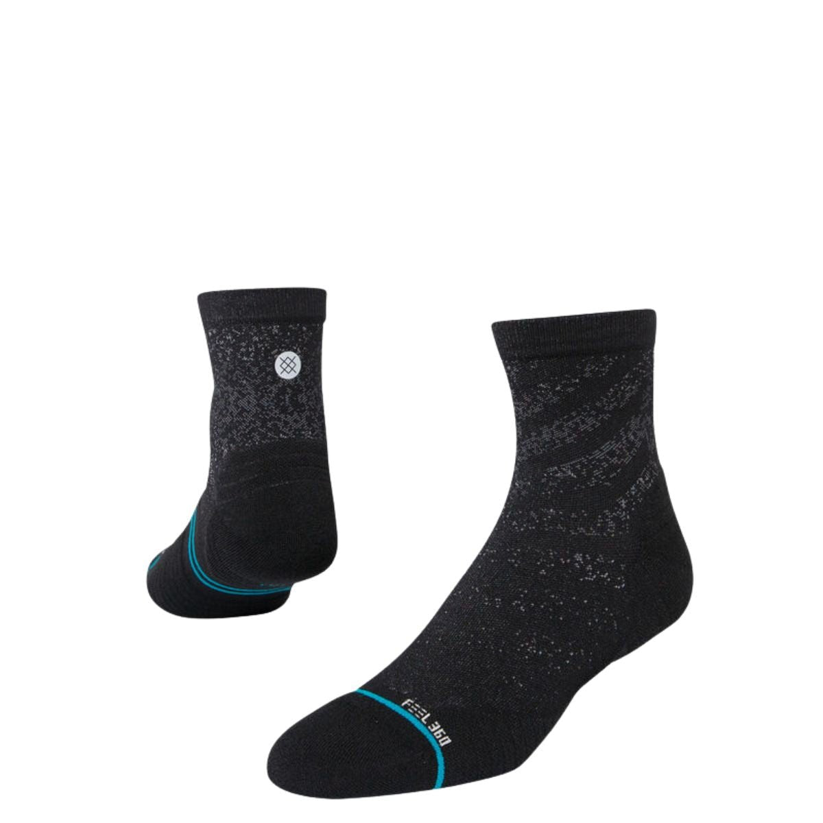 Stance Run Light Quarter Socks in Black - BoardCo