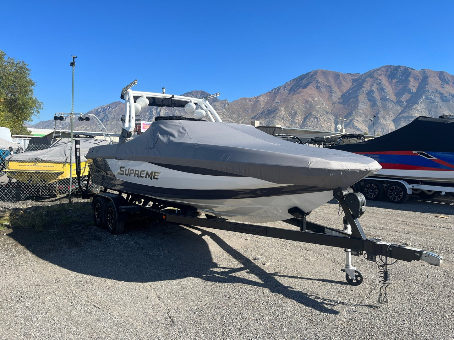 Supreme S238 With Octo Tower - BoardCo
