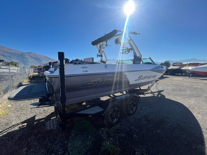 Supreme S238 With Octo Tower - BoardCo