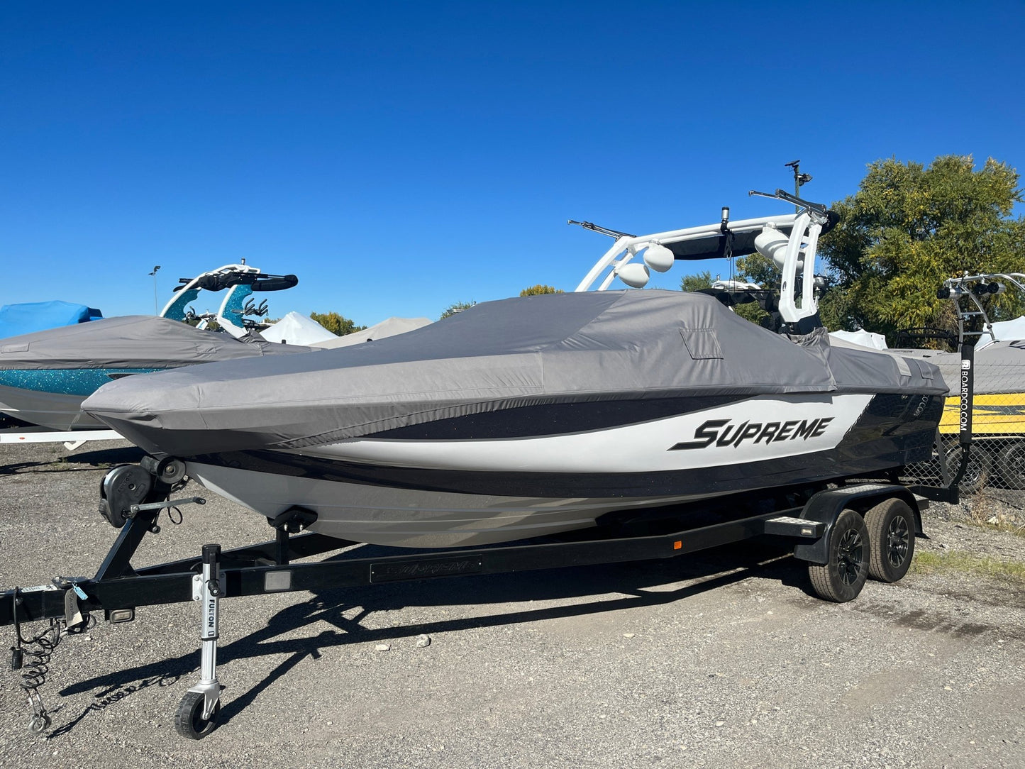 Supreme S238 With Octo Tower - BoardCo