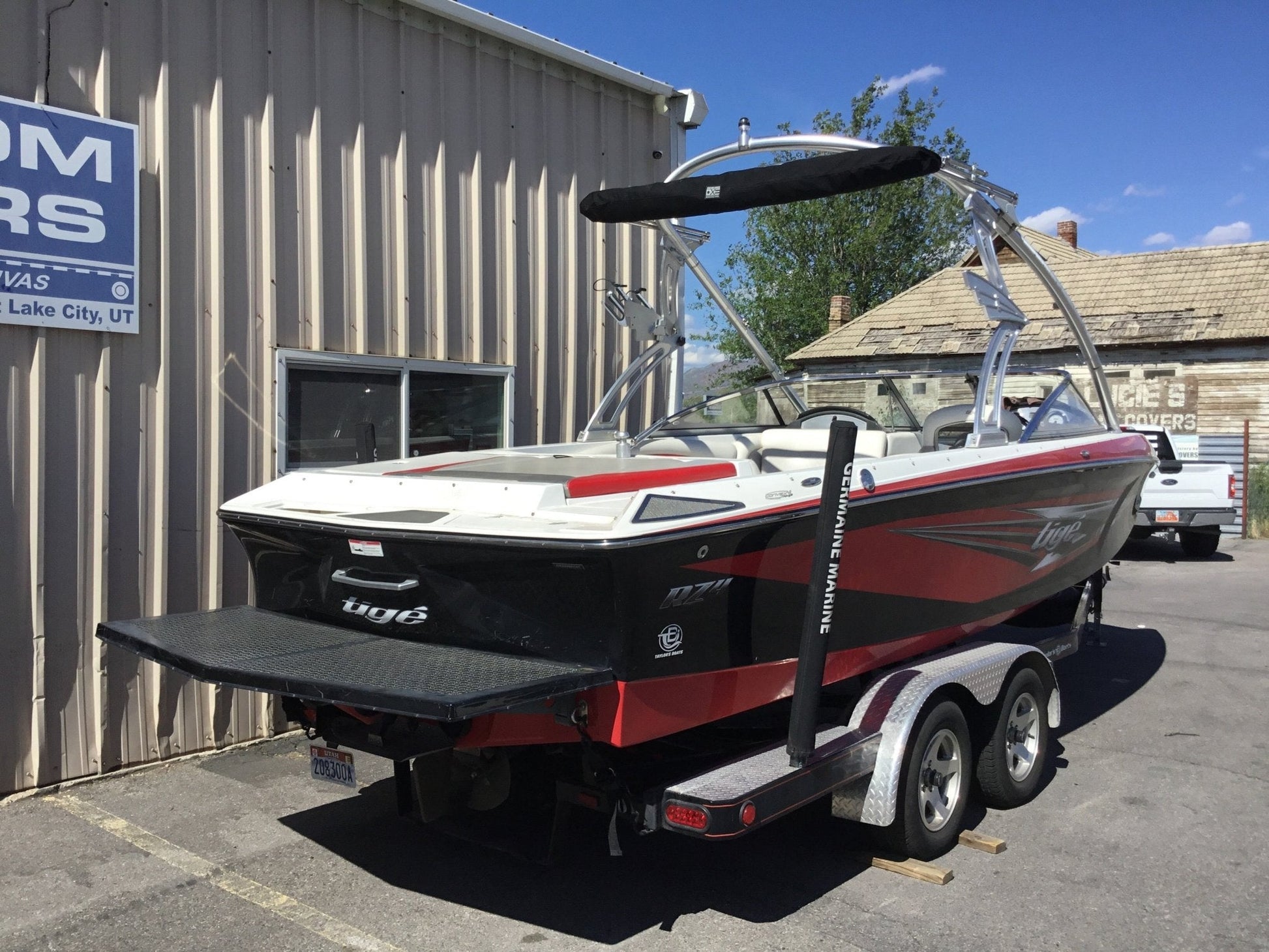 Tige with Tube Tower Folding Canopy Top - BoardCo
