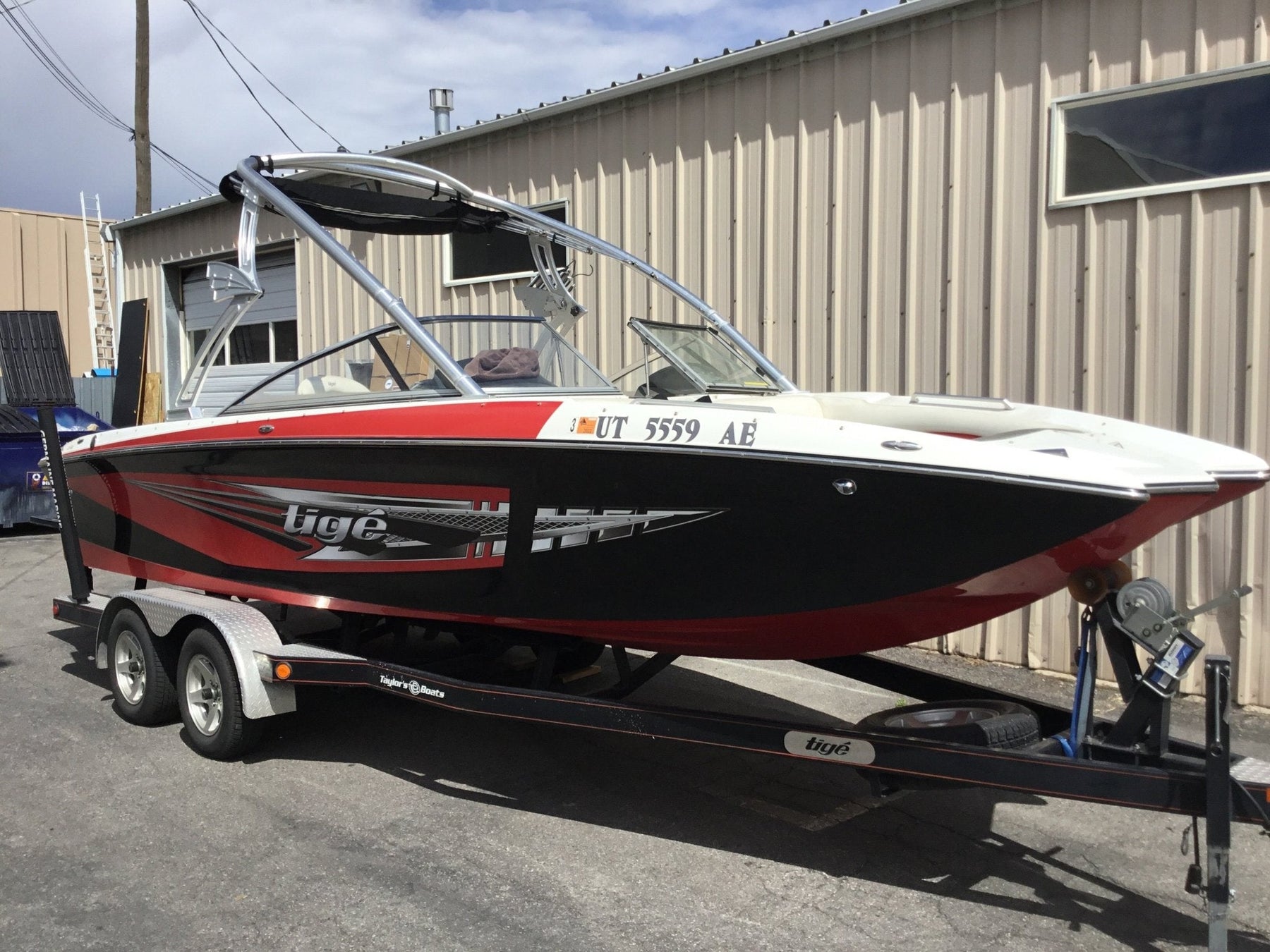 Tige with Tube Tower Folding Canopy Top - BoardCo